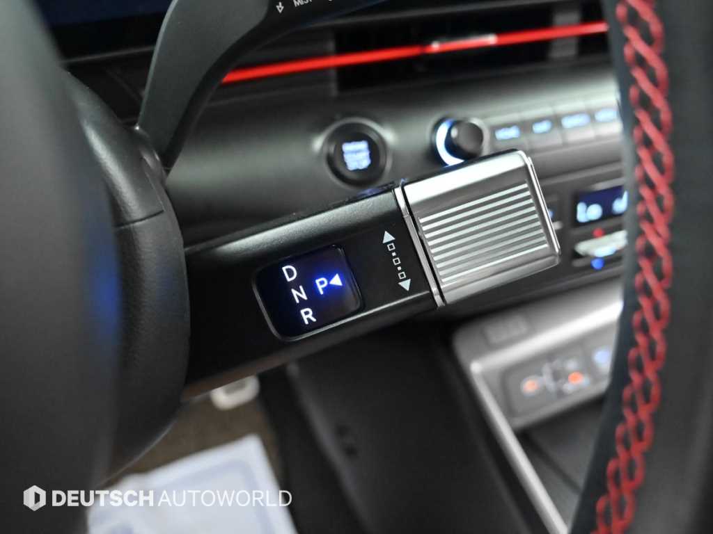 Hyundai Kona — photo 09
