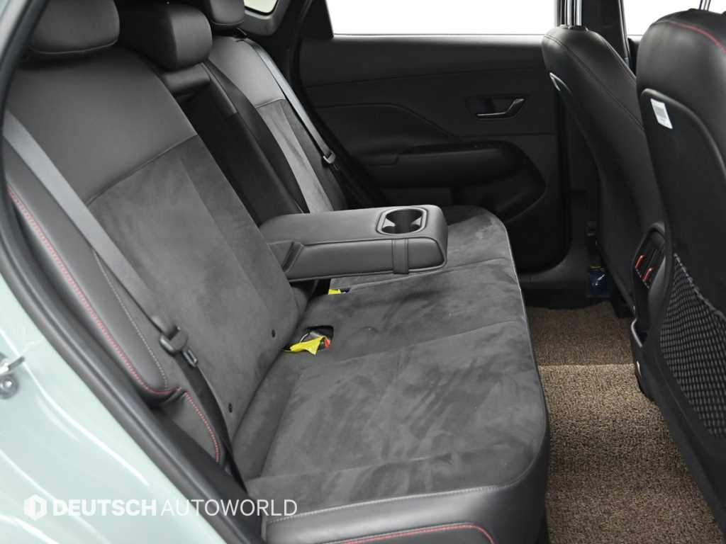 Hyundai Kona — photo 12