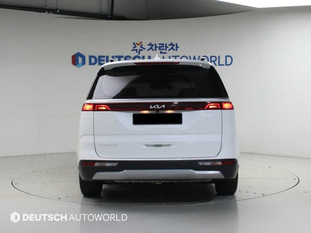Kia Carnival — photo 04