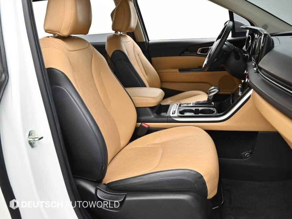 Kia Carnival — photo 10