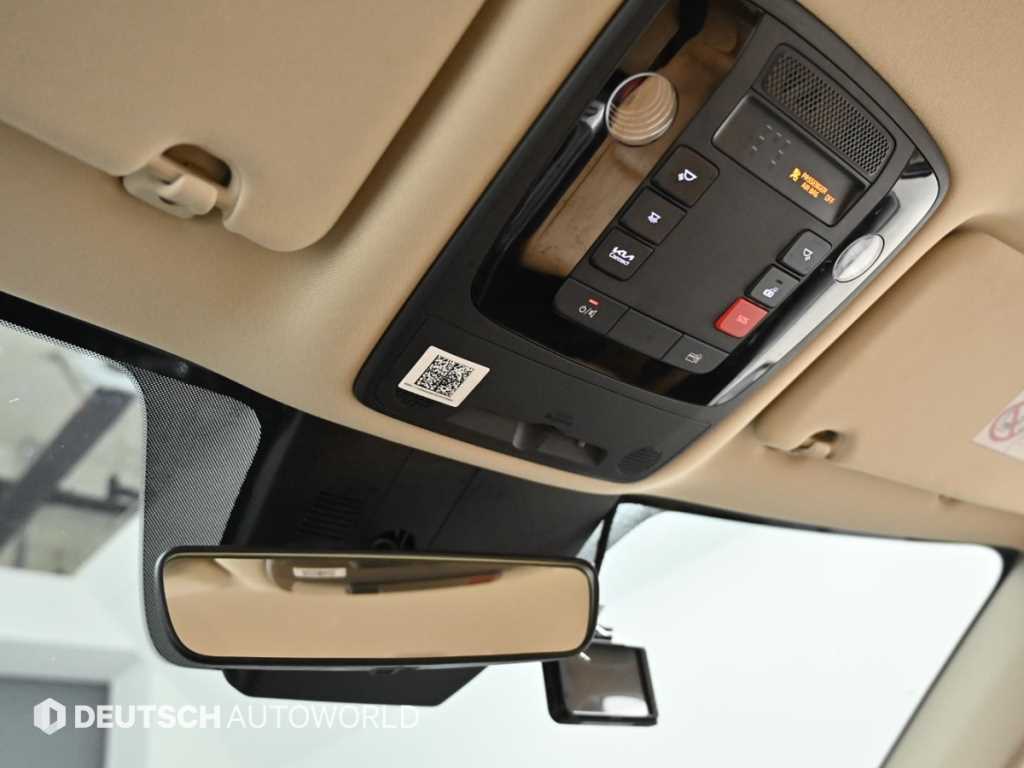 Kia Carnival — photo 18