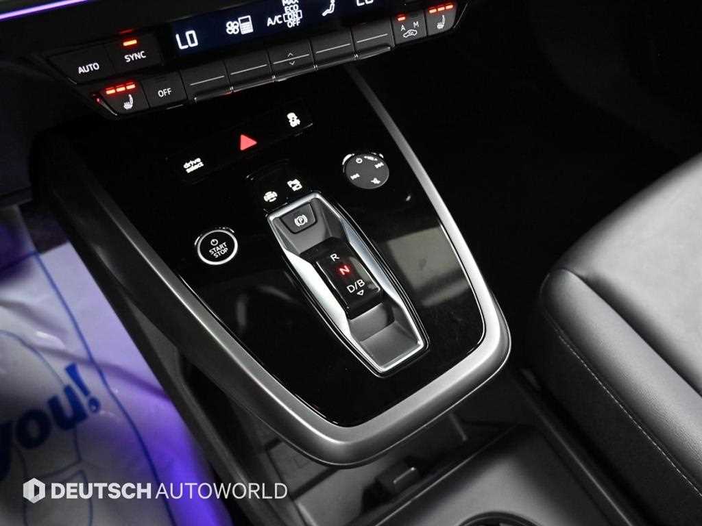 Audi Q4 e-tron — photo 09