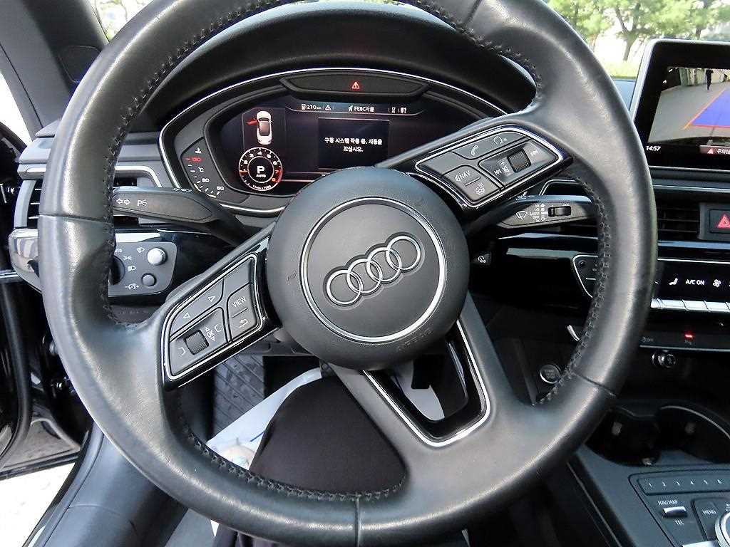 Audi A5 — photo 12