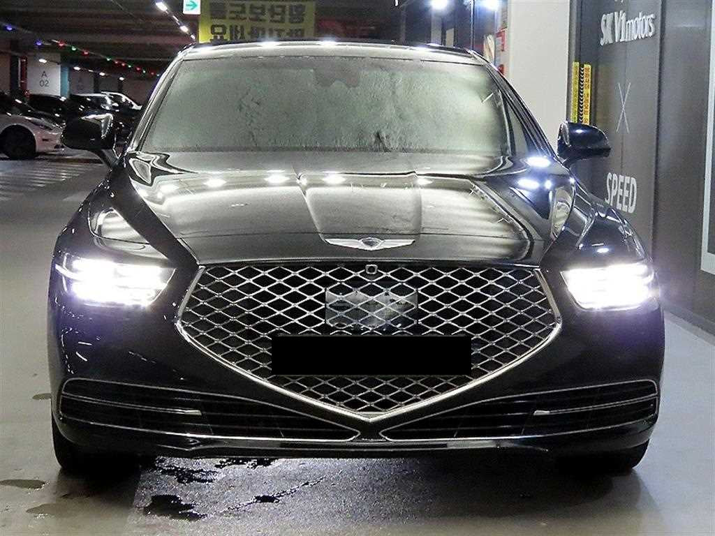 Genesis G90 — photo 02