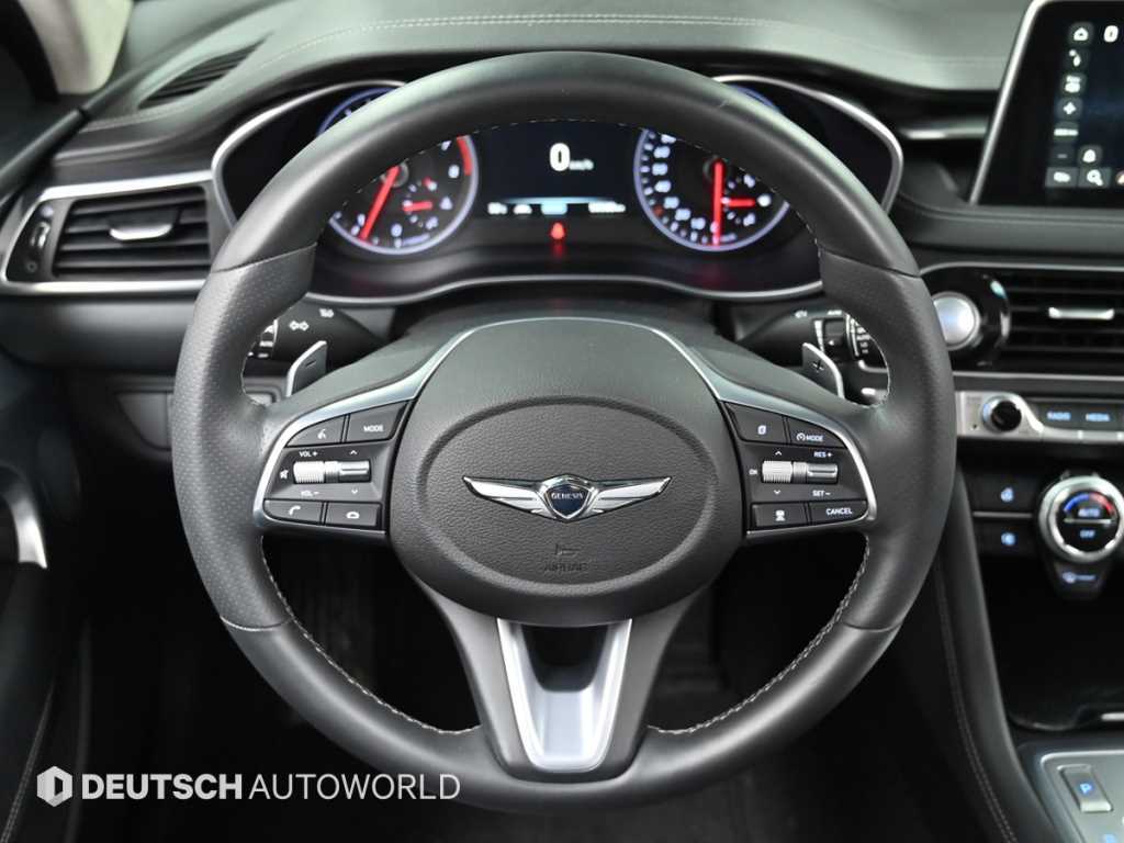 Genesis G70 — photo 13