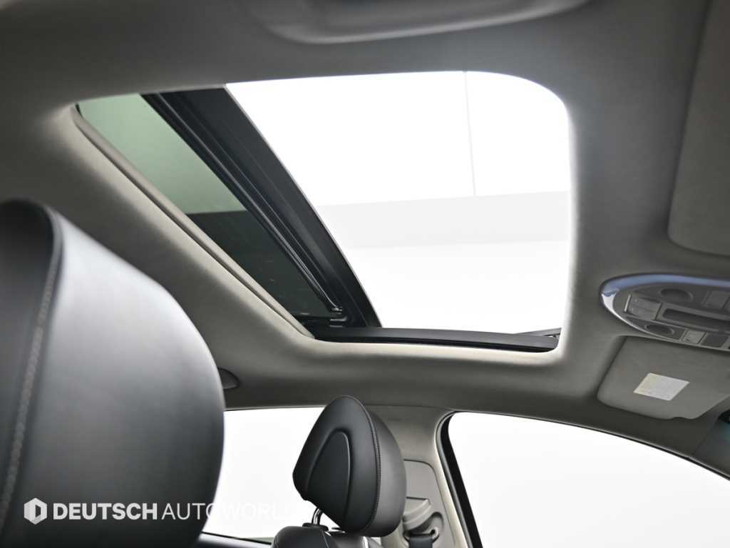 Genesis G70 — photo 18