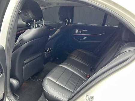 Mercedes-Benz E-Class — photo 06