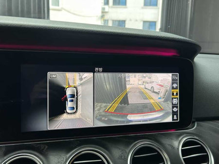 Mercedes-Benz E-Class — photo 14