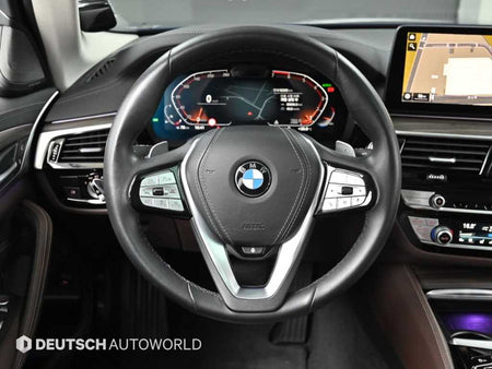 BMW 5-Series — photo 13