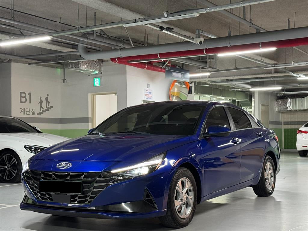Hyundai Avante — photo 01