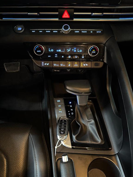 Hyundai Avante — photo 14