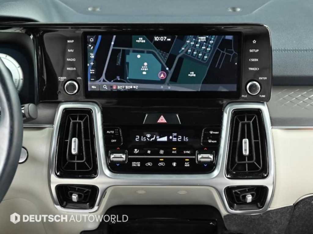 Kia Sorento — photo 14