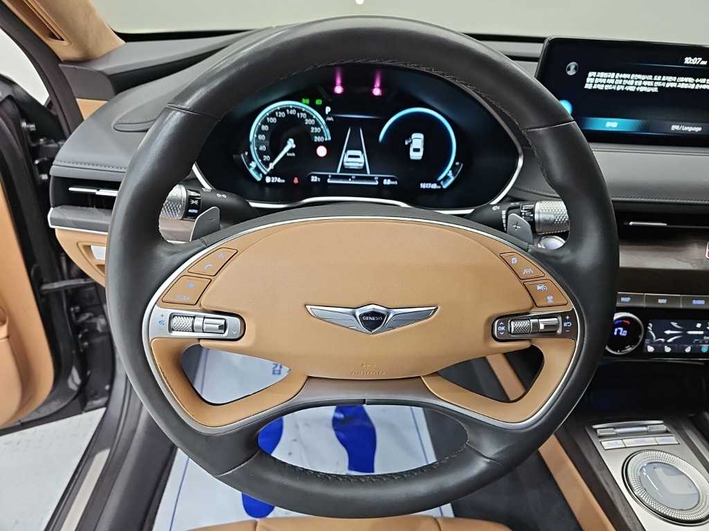 Genesis G80 — photo 09