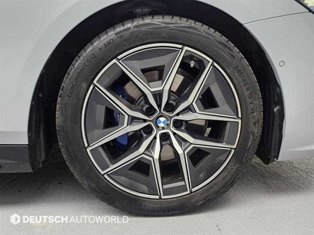 BMW 5-Series — photo 05