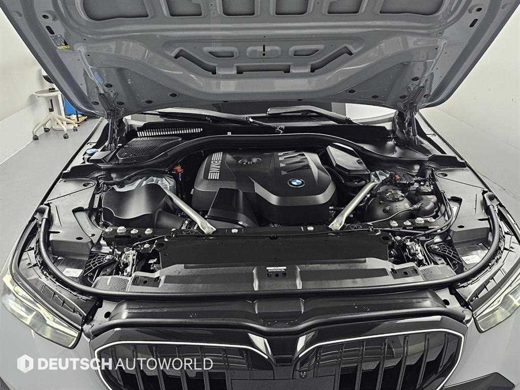 BMW 5-Series — photo 06