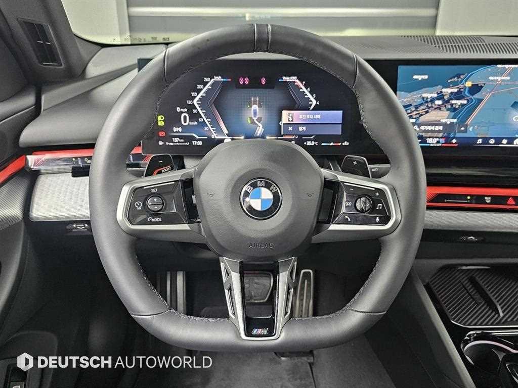 BMW 5-Series — photo 13