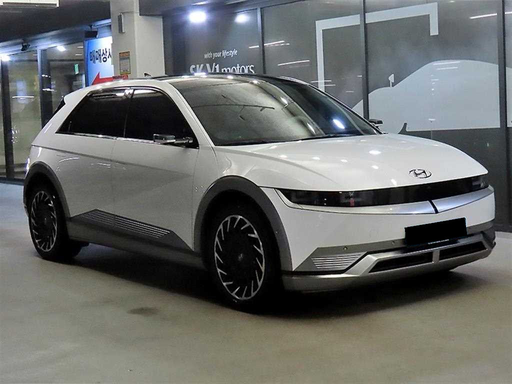 Hyundai Ioniq5 — photo 02