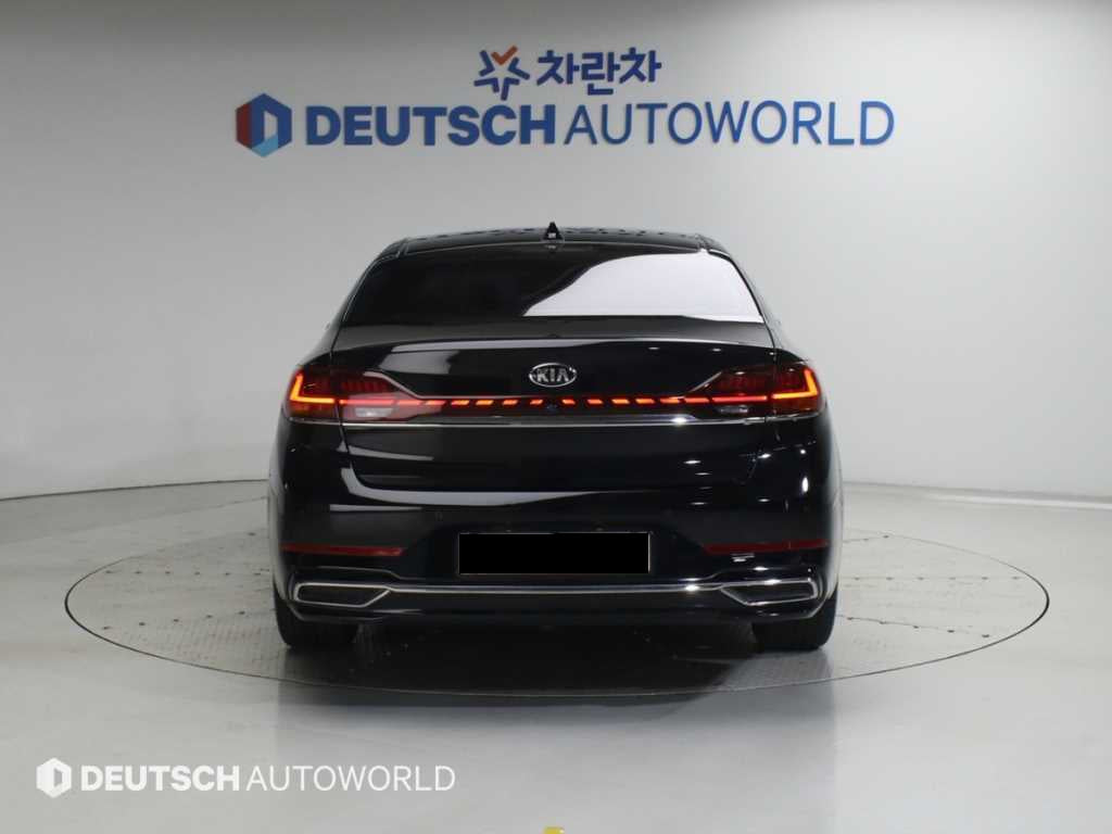 Kia K7 — photo 04