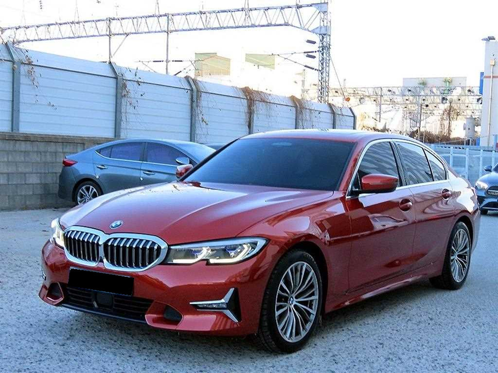 BMW 3-Series — photo 03