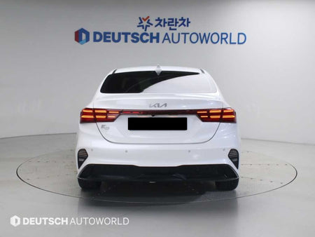 Kia K3 — photo 04