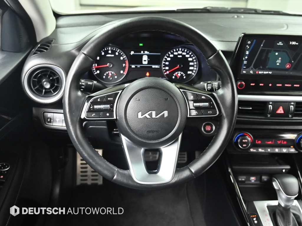 Kia K3 — photo 13