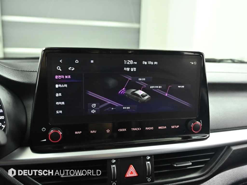 Kia K3 — photo 17