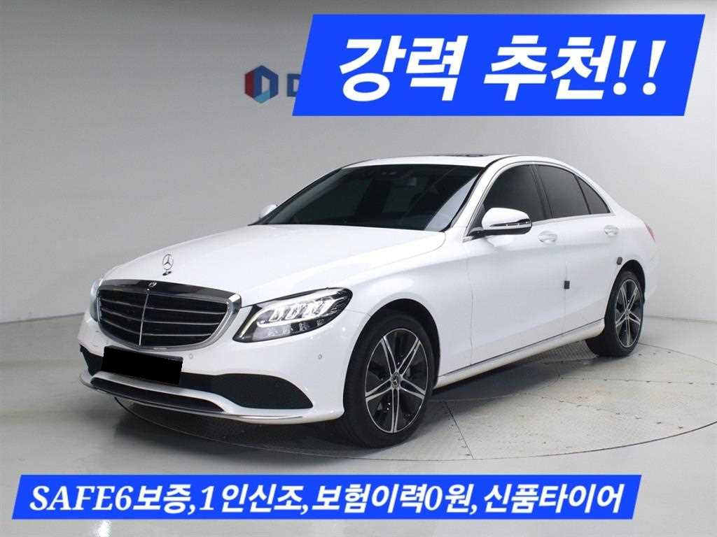 Mercedes-Benz C-Class — photo 01