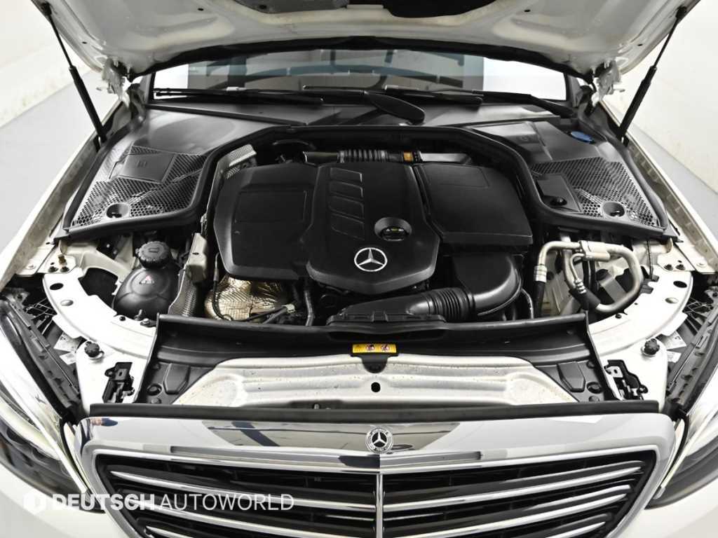Mercedes-Benz C-Class — photo 06