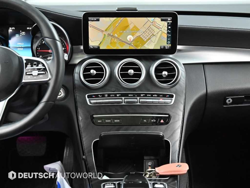 Mercedes-Benz C-Class — photo 14