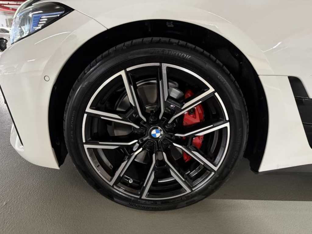 BMW 4-Series — photo 19