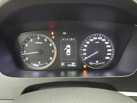 Hyundai Sonata — photo 06