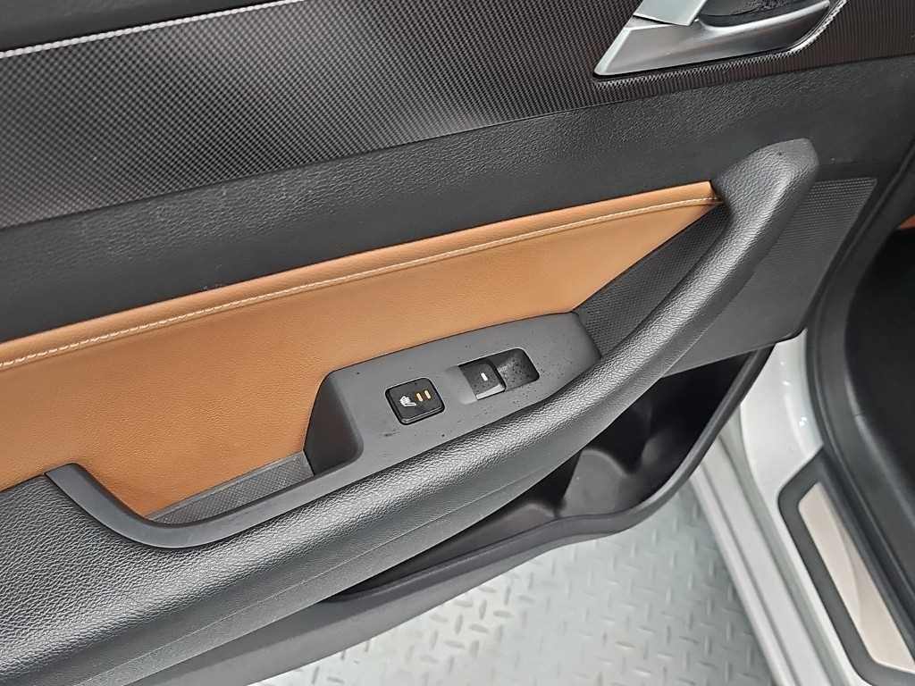 Hyundai Sonata — photo 13