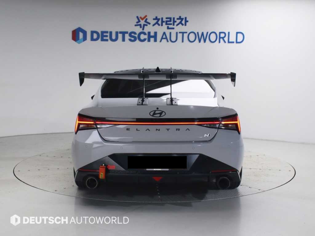 Hyundai AVANTE — photo 04