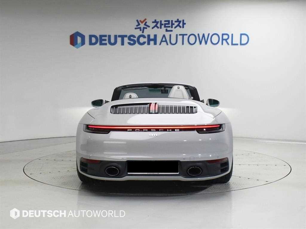 Porsche 911 — photo 04