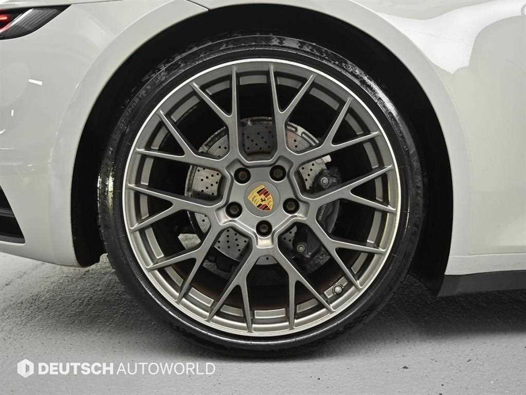Porsche 911 — photo 05