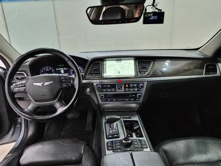 Genesis G80 — photo 07