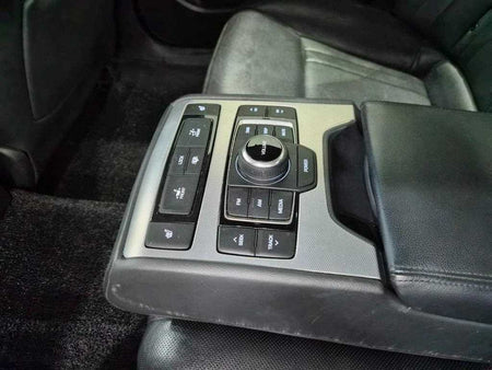 Genesis G80 — photo 10