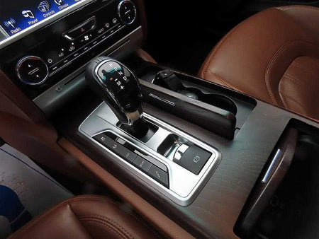 Maserati Quattroporte — photo 06