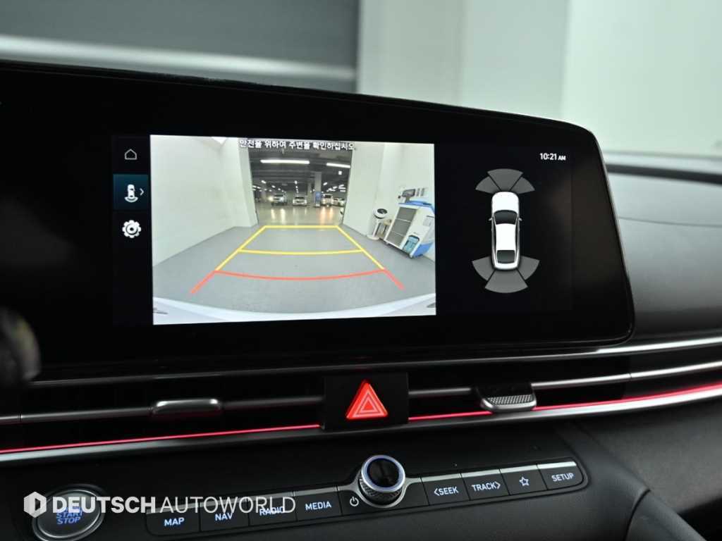 Hyundai Avante — photo 11