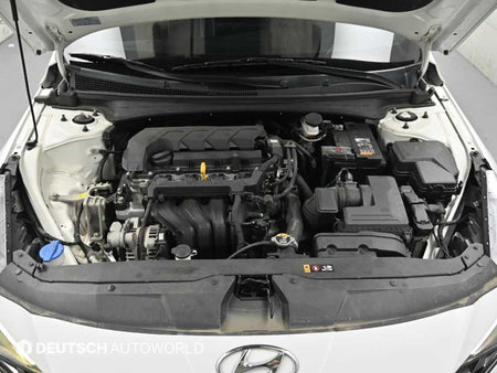 Hyundai Avante — photo 20