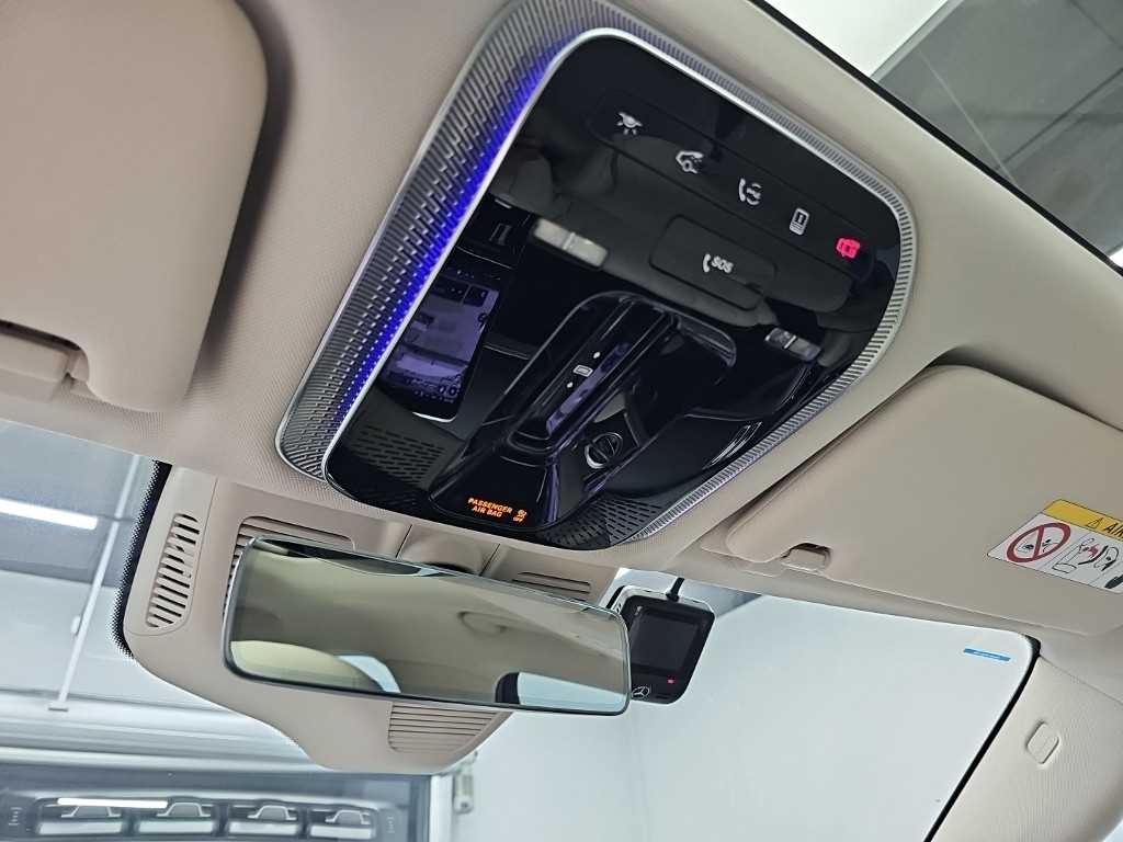 Mercedes-Benz S-Class — photo 17