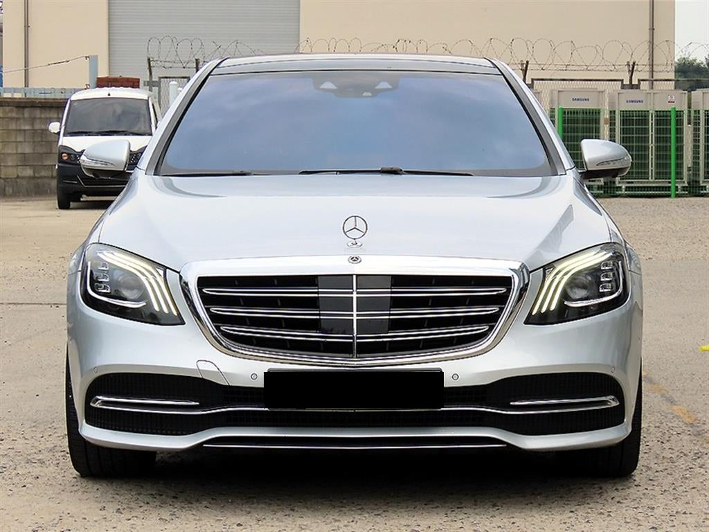 Mercedes-Benz S-Class — photo 01
