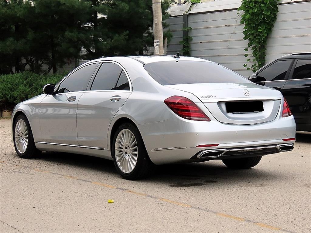 Mercedes-Benz S-Class — photo 03