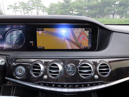 Mercedes-Benz S-Class — photo 13