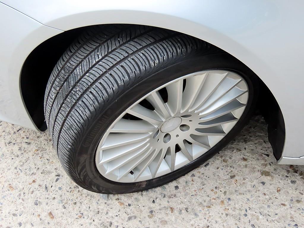 Mercedes-Benz S-Class — photo 20