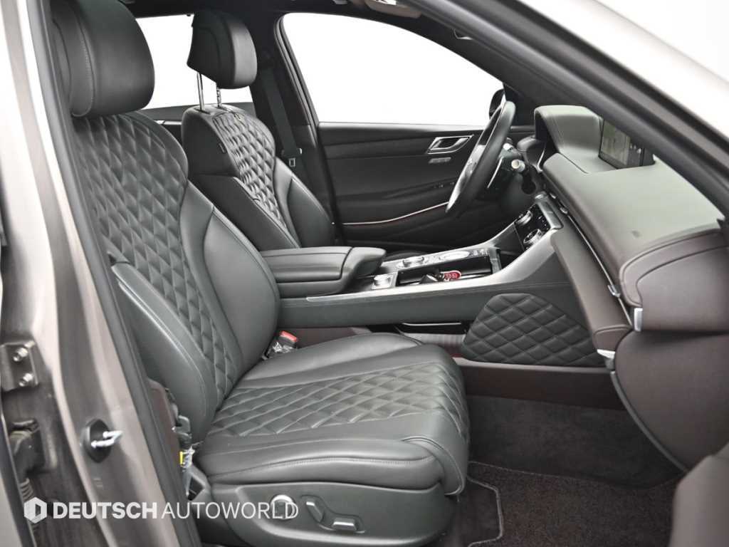 Genesis GV80 — photo 10