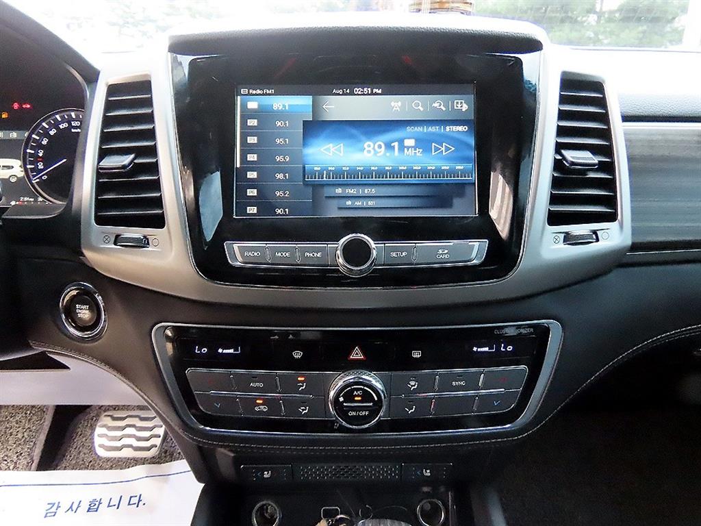KGM Rexton — photo 13