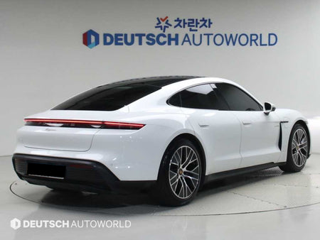 Porsche Taycan — photo 02