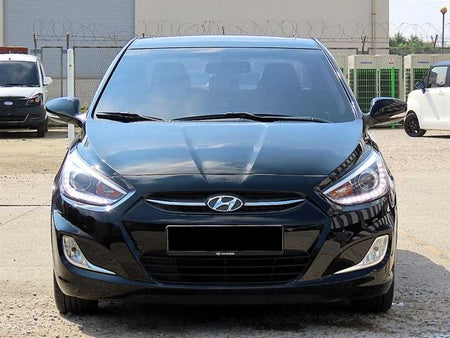 Hyundai Accent — photo 01