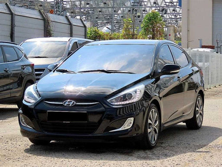 Hyundai Accent — photo 02